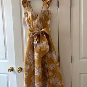 NWT V Chapman Vera Dress in Gold Baroque Floral